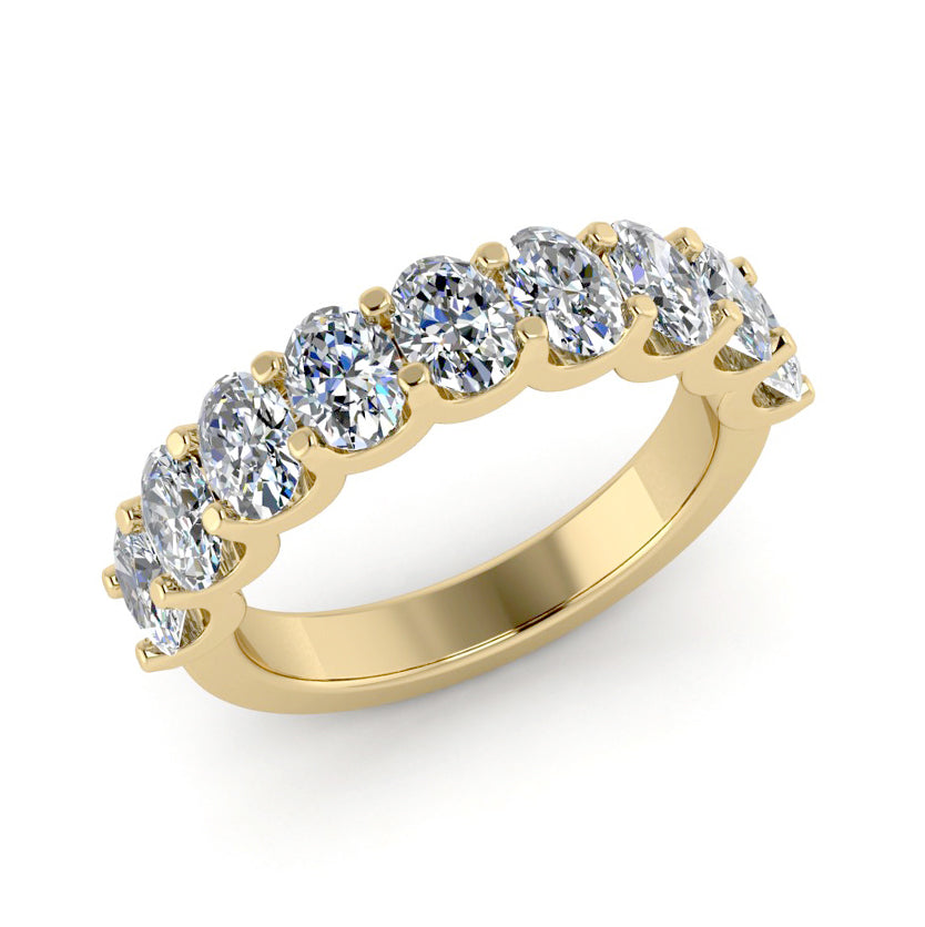 Claudia- Oval Diamond Band