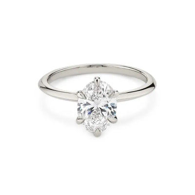 Jayda – Oval Cut Engagement Ring