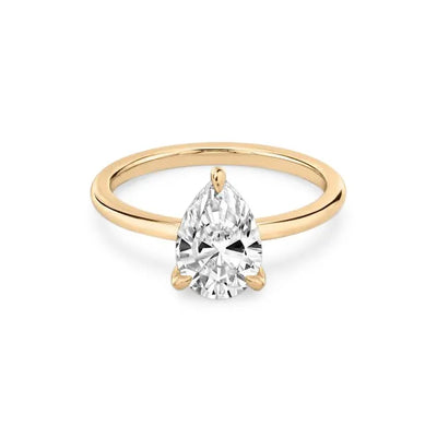 Elle – Pear Cut Engagement Ring